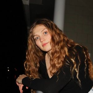 Meet your Posher, Madeline